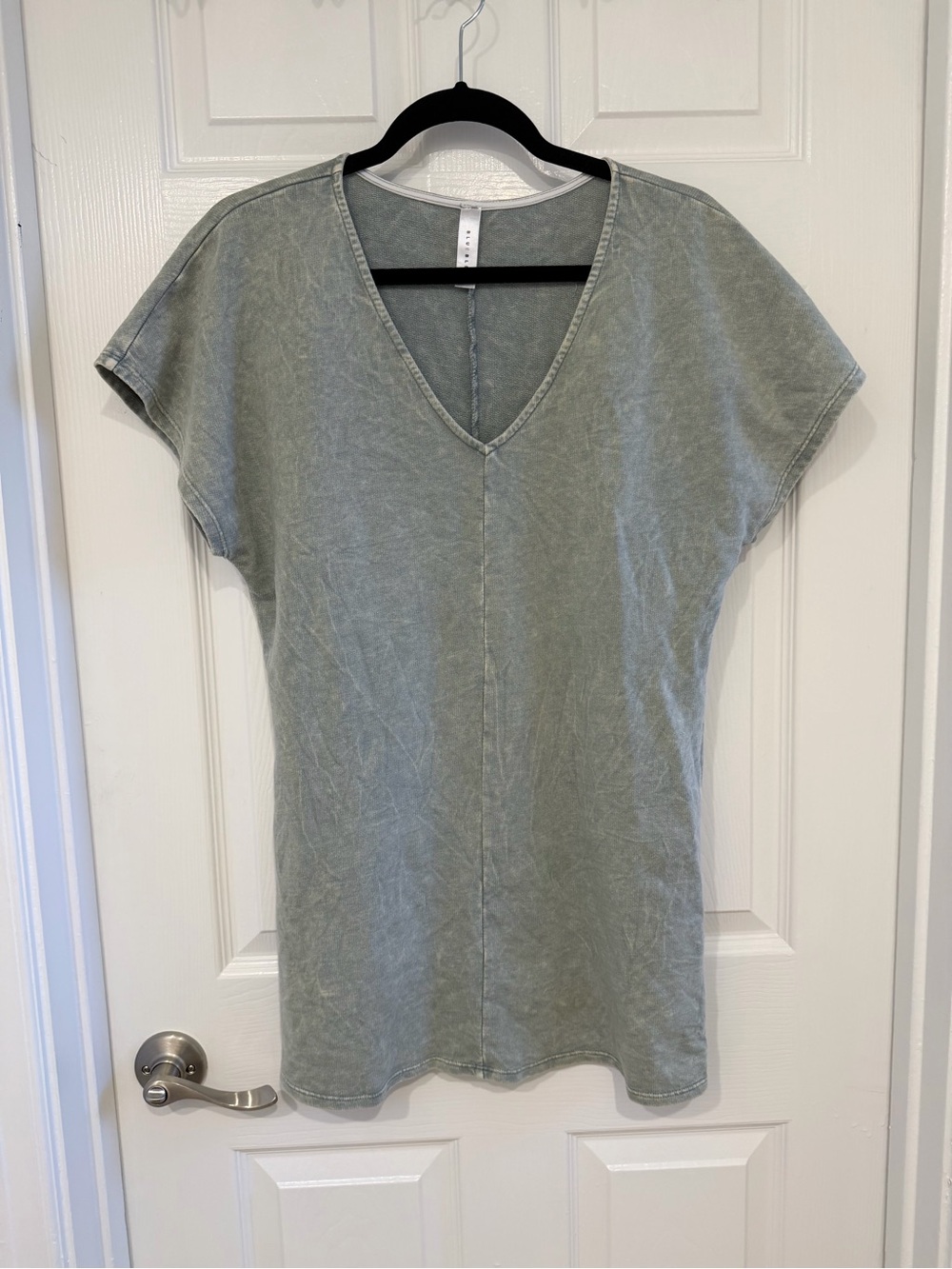 Blue Blush Washed Sage V-Neck Short Sleeve Dress